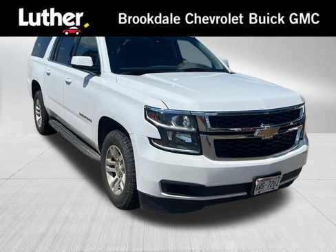 Used 2018 Chevrolet Suburban LT AWD/4WD image 1