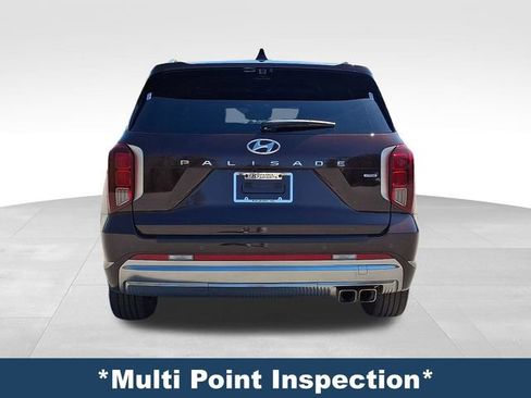Used 2024 Hyundai Palisade Calligraphy image 6