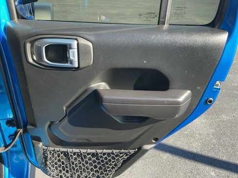 Used 2021 Jeep Gladiator Rubicon w/ Safety Group image 25