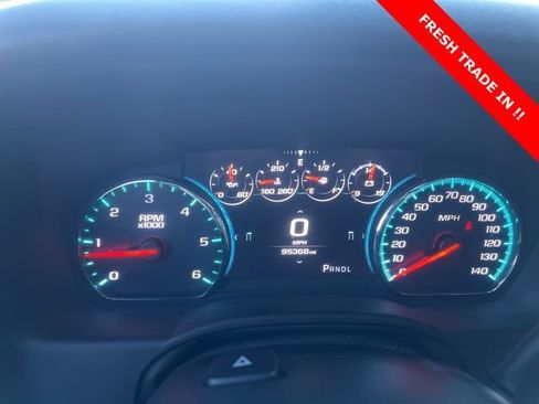 Used 2018 GMC Yukon Denali image 17