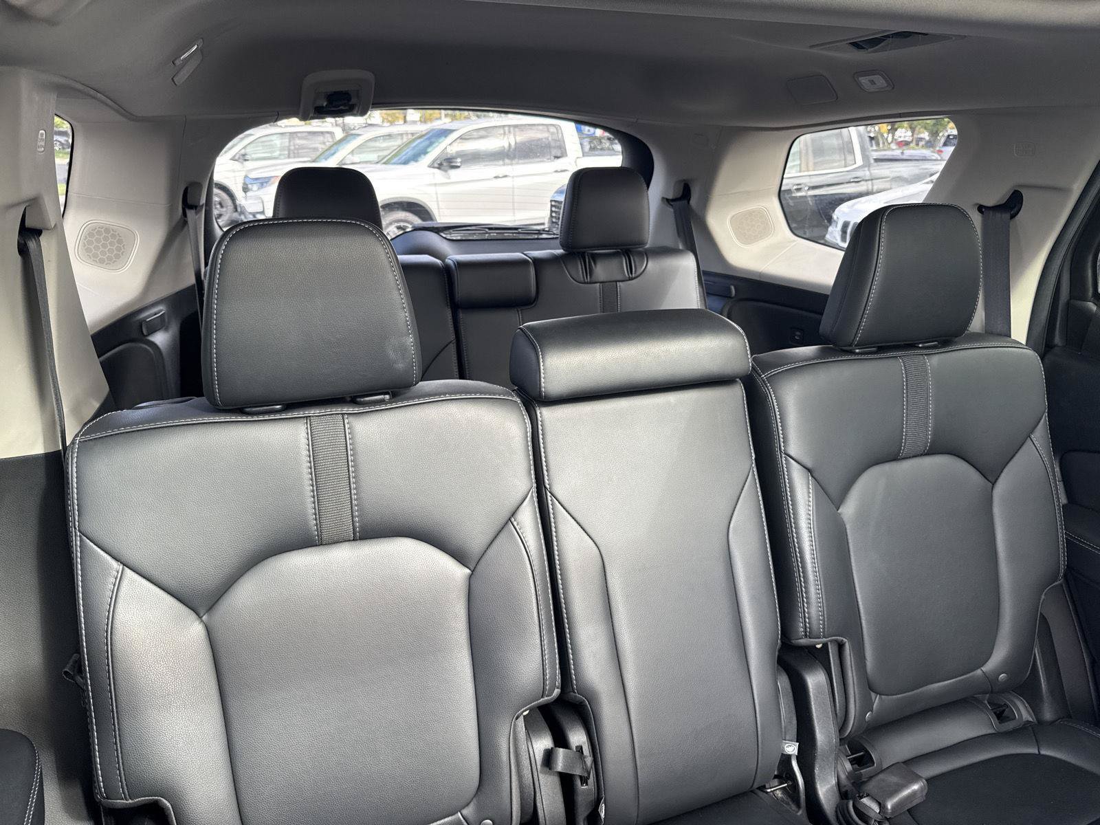 Used 2024 Honda Pilot Touring image 34