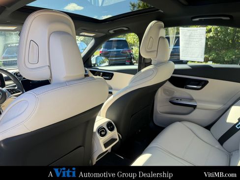 Certified 2022 Mercedes-Benz C 300 4MATIC Sedan image 20