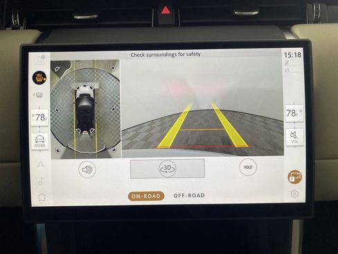 Used 2025 Land Rover Discovery Sport S image 23