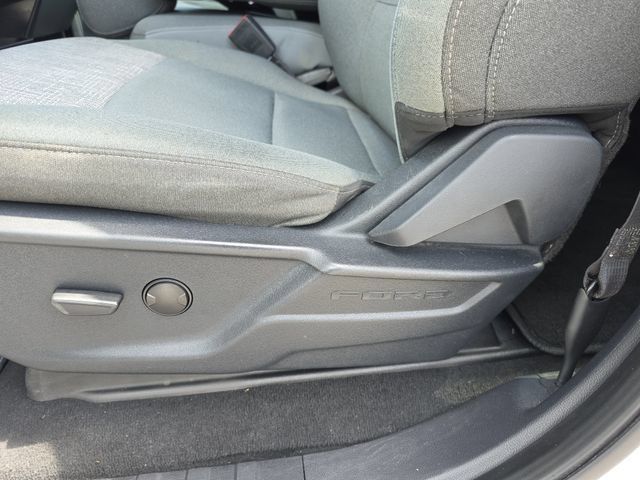 Used 2025 Ford F250 XLT AWD/4WD image 23