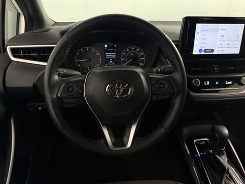 Used 2025 Toyota Corolla SE FWD image 20