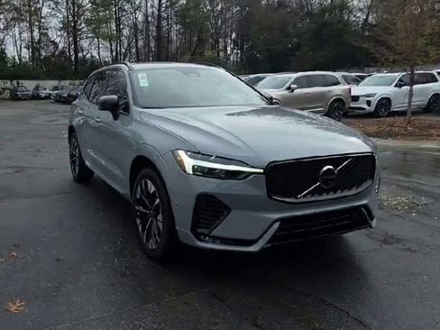 New 2026 Volvo XC60 B5 Plus w/ Protection Package Premier image 2