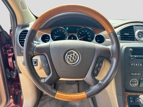 Used 2011 Buick Enclave CXL FWD image 25