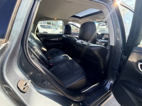Used 2011 INFINITI M37 x w/ Premium Pkg AWD/4WD image 47
