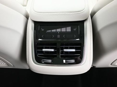 New 2026 Volvo XC90 B6 Ultra w/ Protection Package Premier AWD/4WD image 31