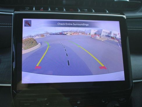 Used 2024 Jeep Grand Cherokee L Limited image 21