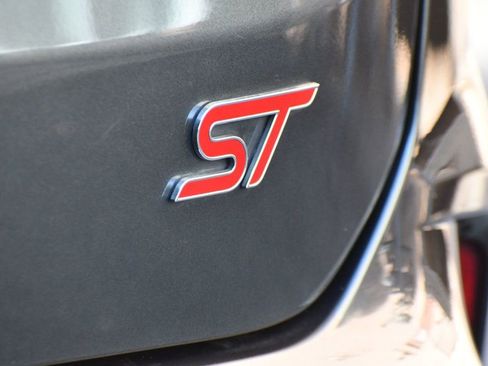 Used 2019 Ford Edge ST w/ Equipment Group 401A image 20