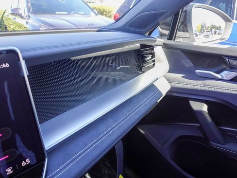 New 2026 Volkswagen Tiguan SE R-Line image 21