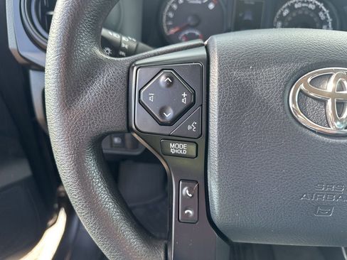 Used 2018 Toyota Tacoma SR w/ SR Convenience Package image 11