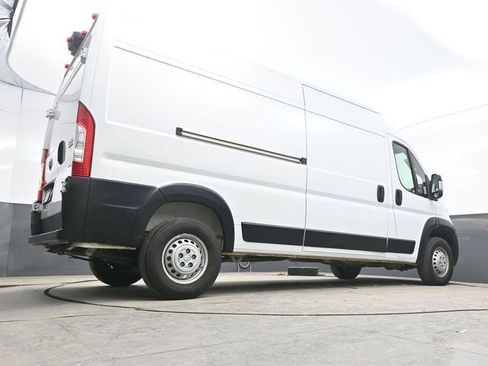Used 2025 RAM ProMaster 2500 w/ Convenience Group image 35
