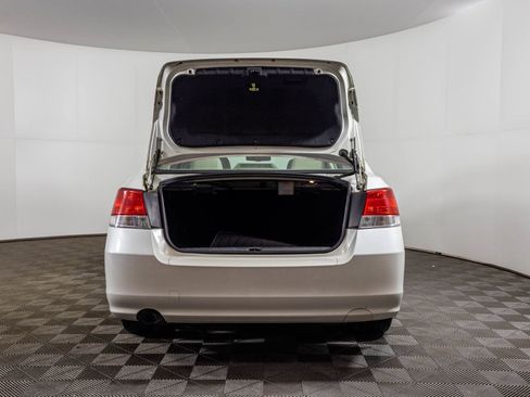 Used 2013 Subaru Legacy 2.5i Premium image 36