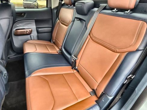 Used 2022 Ford Maverick Lariat w/ Equipment Group 500A Standard image 21