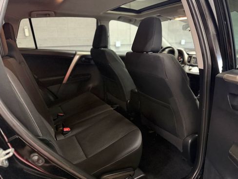 Used 2013 Toyota RAV4 XLE AWD/4WD image 22