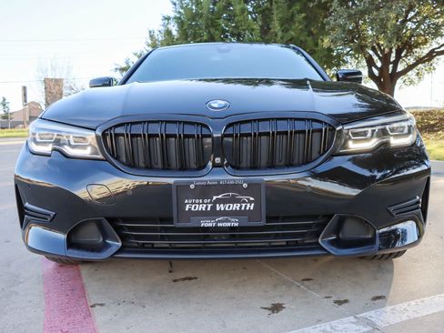 Used 2019 BMW 330i Sedan image 2