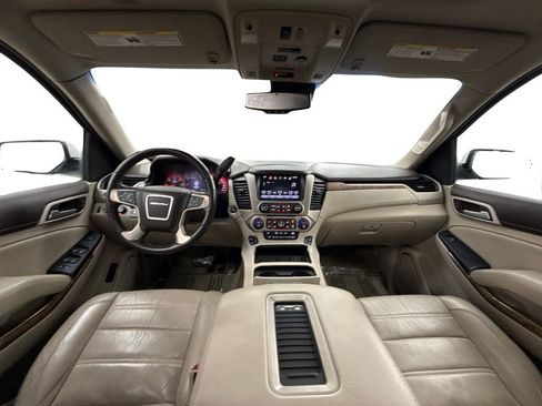 Used 2016 GMC Yukon Denali w/ Open Road Package image 18