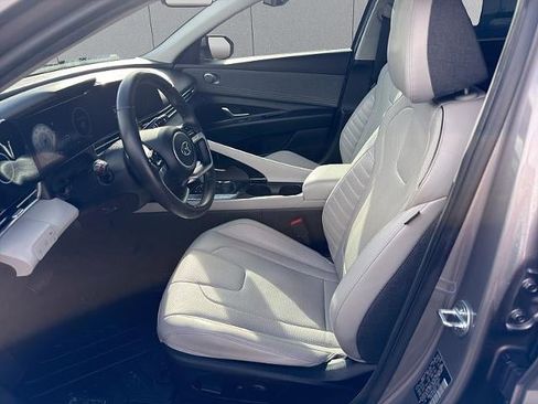Used 2023 Hyundai Elantra Limited w/ Cargo Package image 26