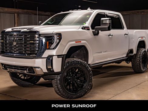 Used 2024 GMC Sierra 2500 Denali w/ Denali Reserve Package image 5