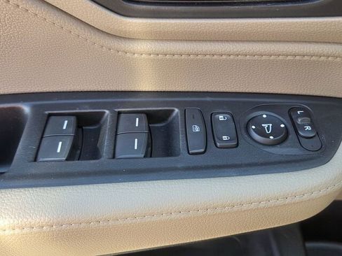 Used 2020 Honda Odyssey EX image 18