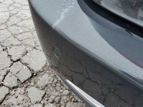 Certified 2024 Chrysler Pacifica Touring-L image 31