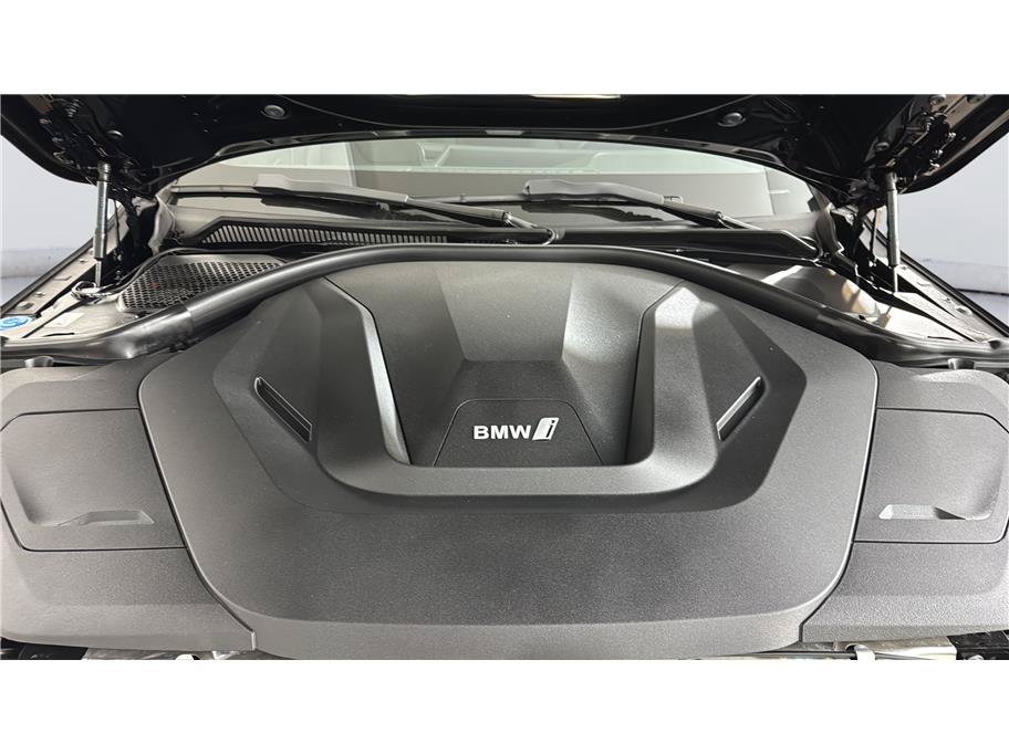 Used 2023 BMW i4 eDrive40 RWD image 39