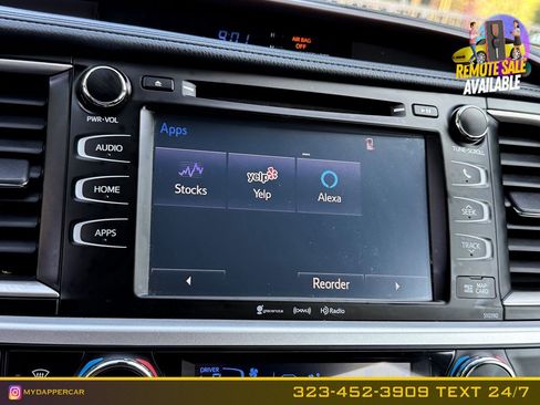 Used 2019 Toyota Highlander XLE FWD image 37