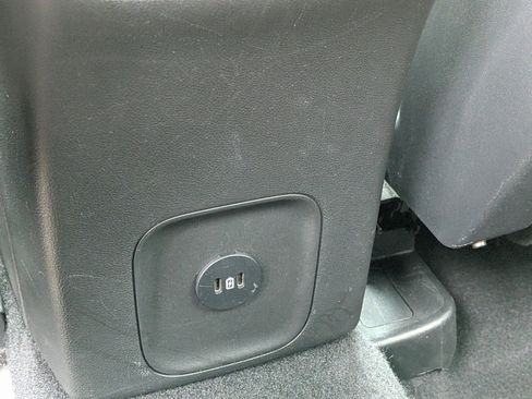 Used 2024 Ford Escape ST-Line FWD image 16