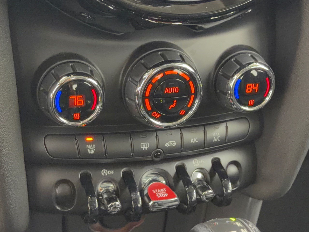 Used 2017 MINI Cooper 4-Door Hardtop FWD image 22