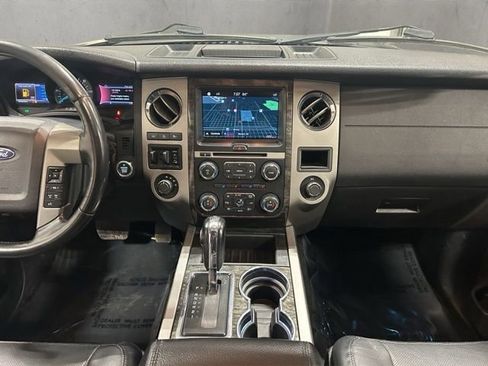 Used 2017 Ford Expedition EL Limited w/ Equipment Group 301A AWD/4WD image 15