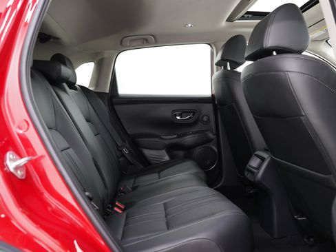 Used 2024 Honda HR-V EX-L image 13