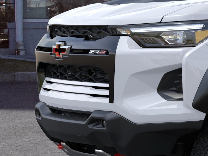 New 2026 Chevrolet Colorado ZR2 w/ Technology Package AWD/4WD image 13