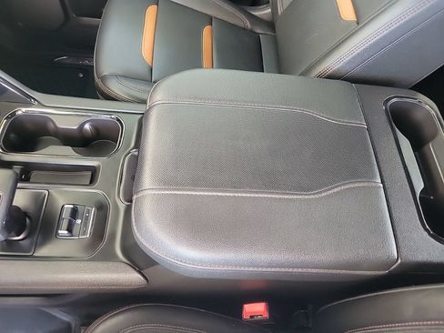 Used 2023 GMC Sierra 1500 AT4 AWD/4WD image 23