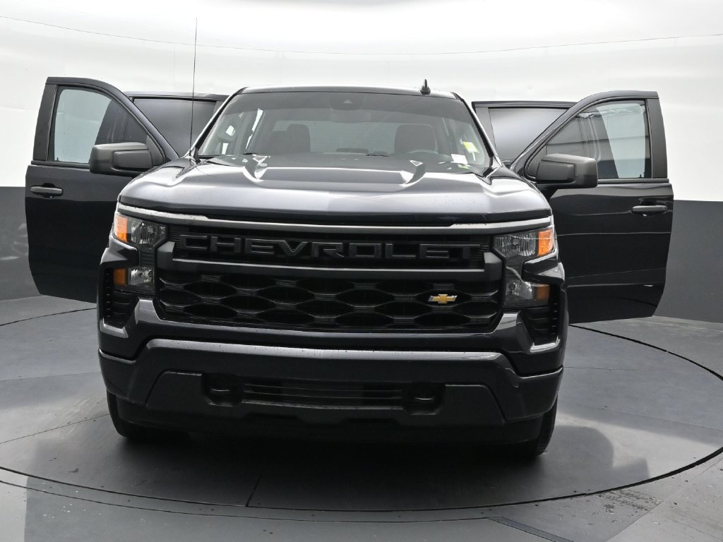 Used 2022 Chevrolet Silverado 1500 Custom RWD image 40
