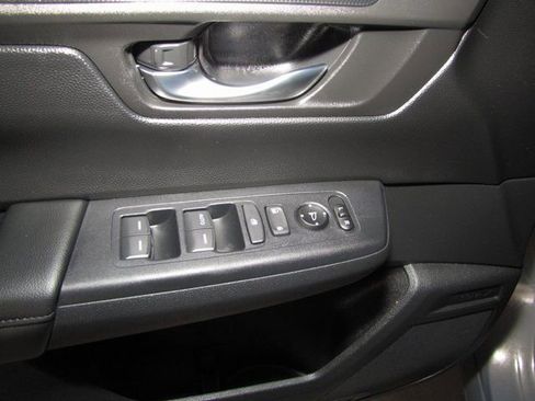 Certified 2025 Honda CR-V LX image 10