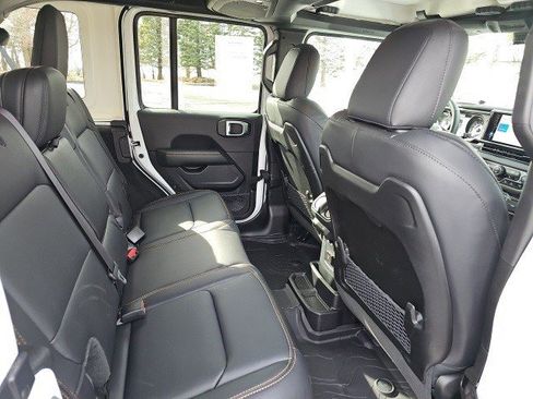 Used 2024 Jeep Wrangler Sahara w/ Technology Group image 16