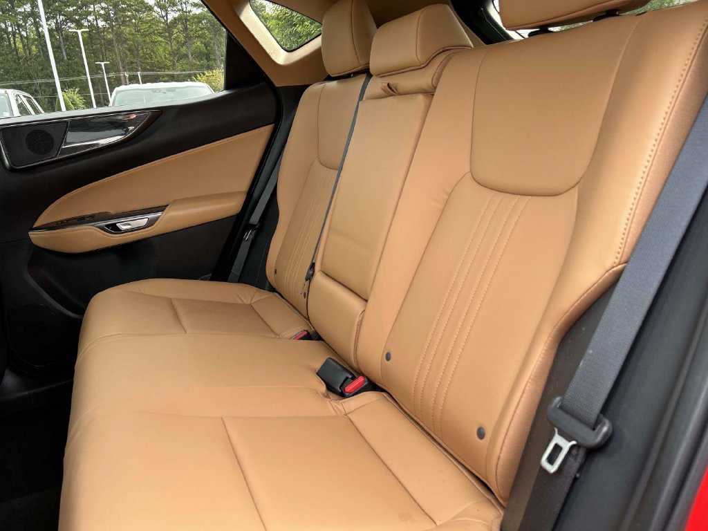 Used 2025 Lexus NX 350h AWD w/ Cold Area Package image 17