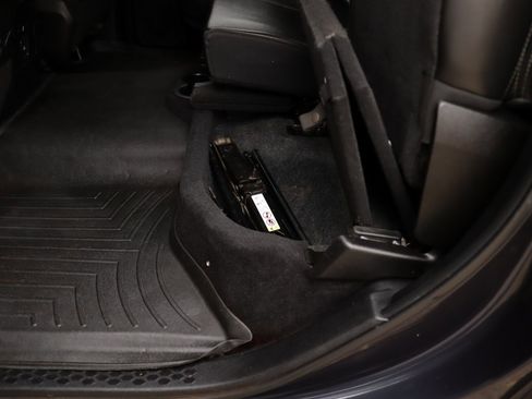 Used 2013 RAM 1500 Sport w/ Sport Premium Group image 31