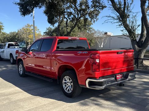 Used 2022 Chevrolet Silverado 1500 LT image 9