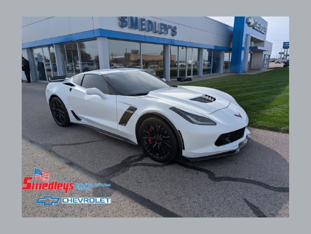 Used 2017 Chevrolet Corvette Z06 w/ Z07 Performance Package RWD image 1