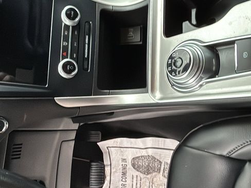 Used 2023 Ford Edge SEL image 23