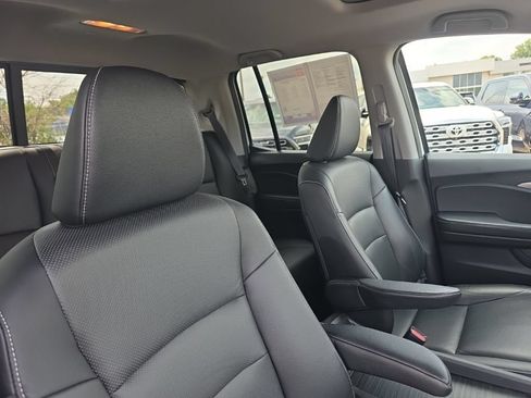 Used 2023 Honda Ridgeline RTL image 12