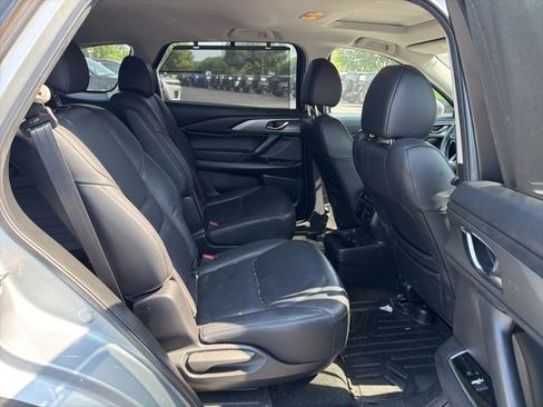 Used 2021 MAZDA CX-9 Touring w/ Touring Premium Package FWD image 13