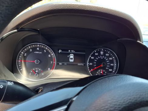 Certified 2023 Kia Forte LXS w/ LXS Technology Package FWD image 10