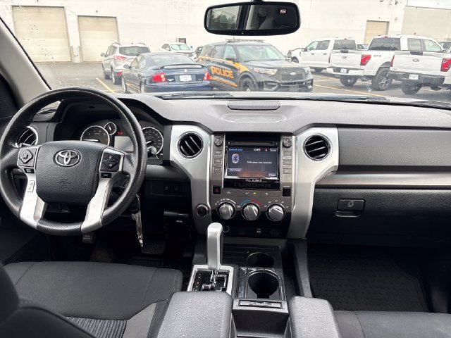Used 2014 Toyota Tundra SR5 w/ SR5 Upgrade Package AWD/4WD image 14