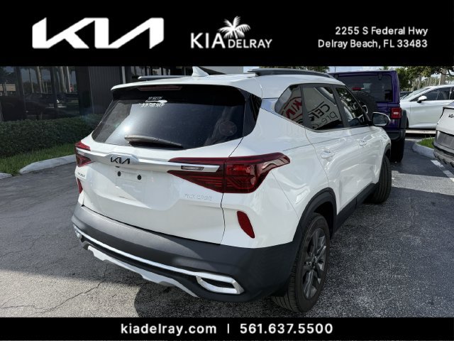 Certified 2023 Kia Seltos S w/ Navigation Package FWD image 7