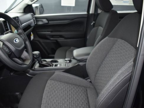 New 2025 Ford Ranger XL image 10