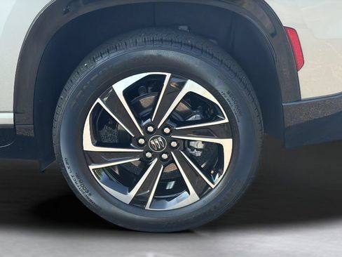 Used 2026 Buick Enclave Sport Touring w/ Power Package FWD image 25